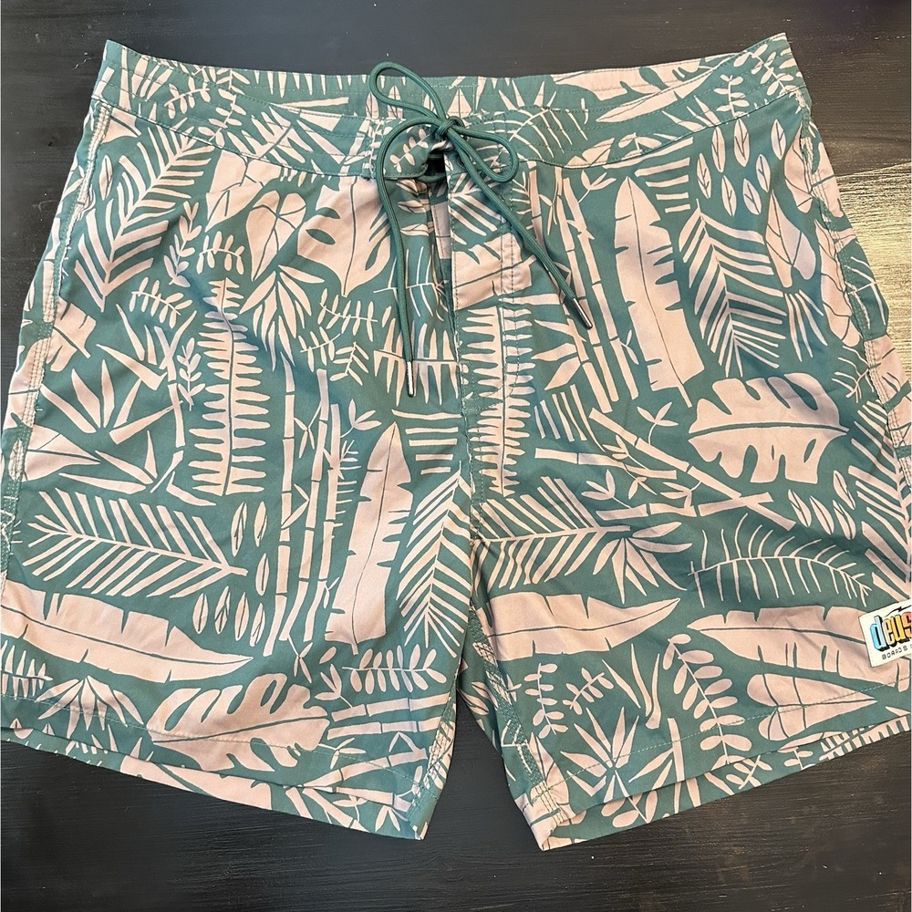 Deus Ex‎ Machina Shorts Mens 38 Green Boardshort All Over Print
